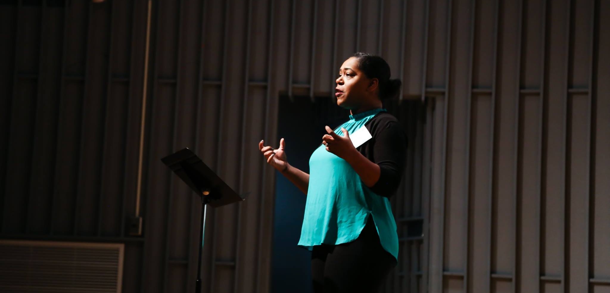 Torrie Wiggins Presenting at StateraConIII in Milwaukee. (Photo by Malloree Delayne Hill)